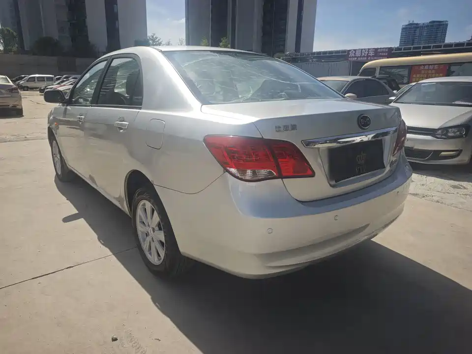 BYD L3