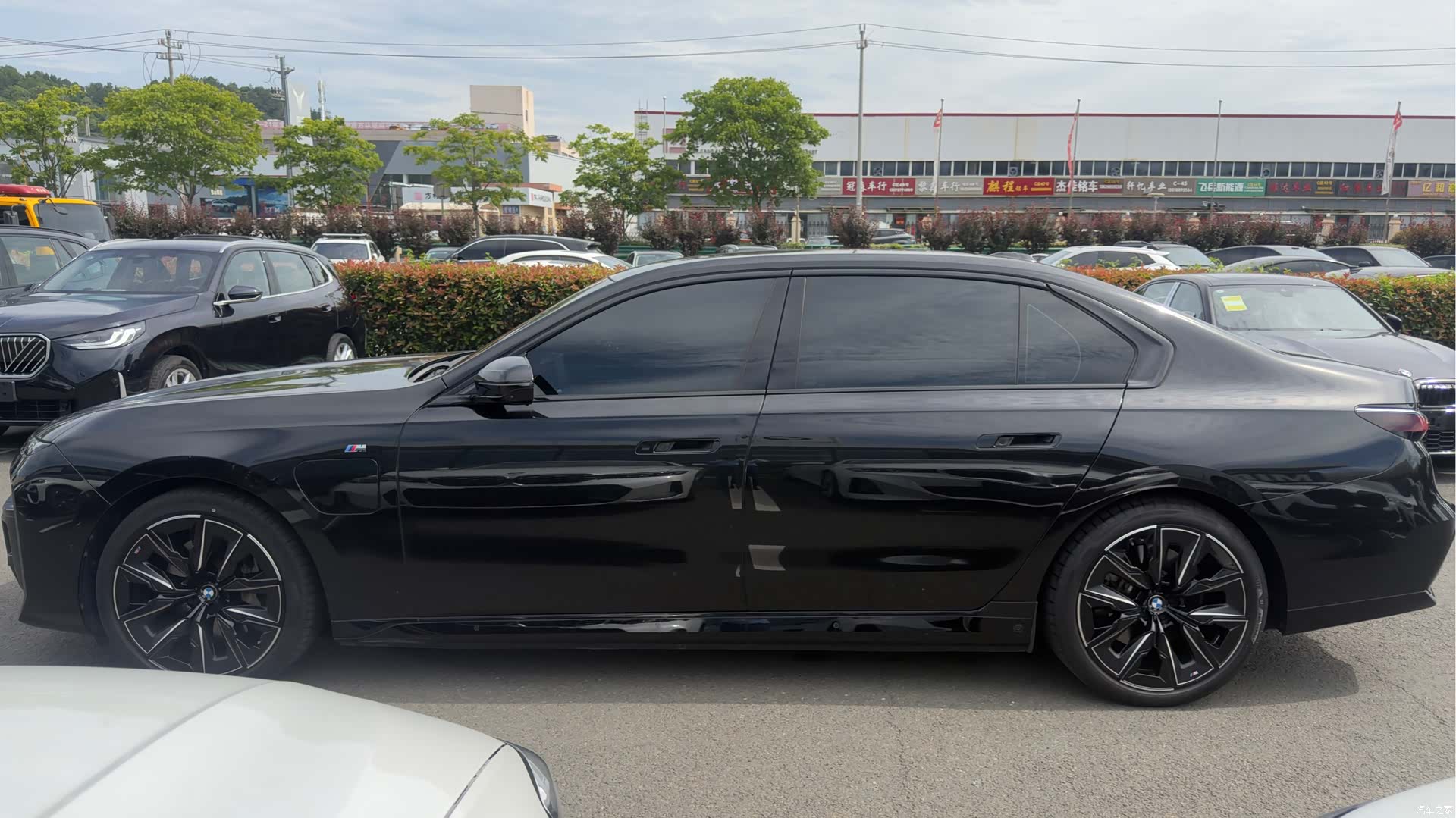 BMW i7, 2023 12