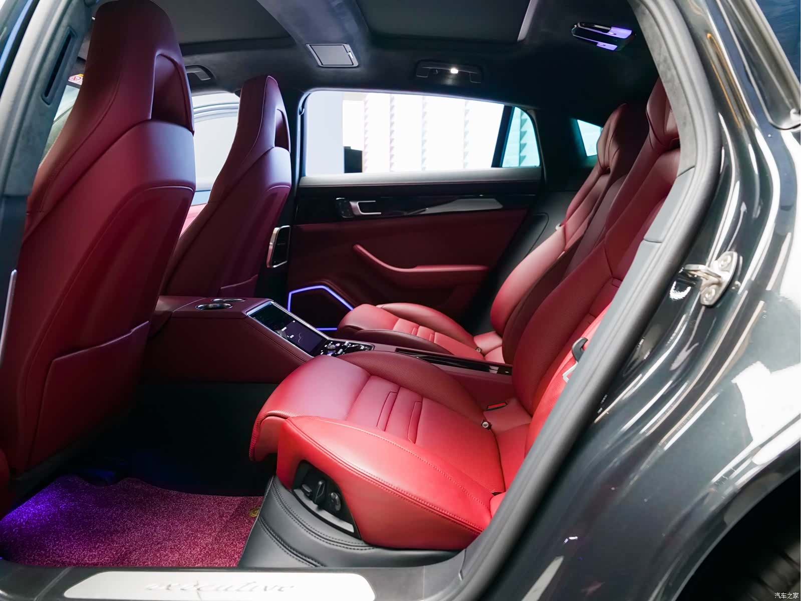 Porsche Panamera, 2023 18