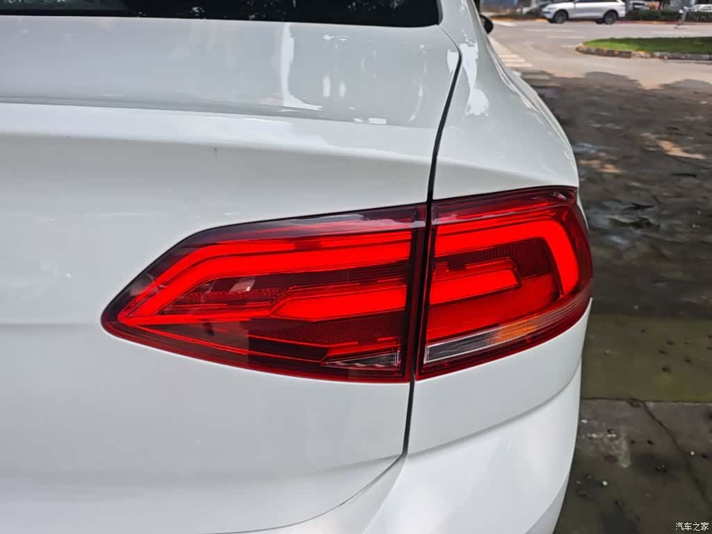 Volkswagen Lamando, 2017 8