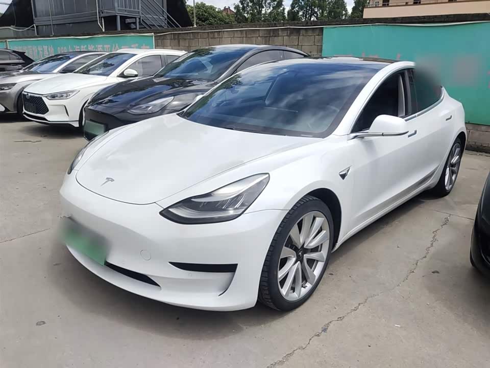 Tesla Model 3 Tesla Model 3