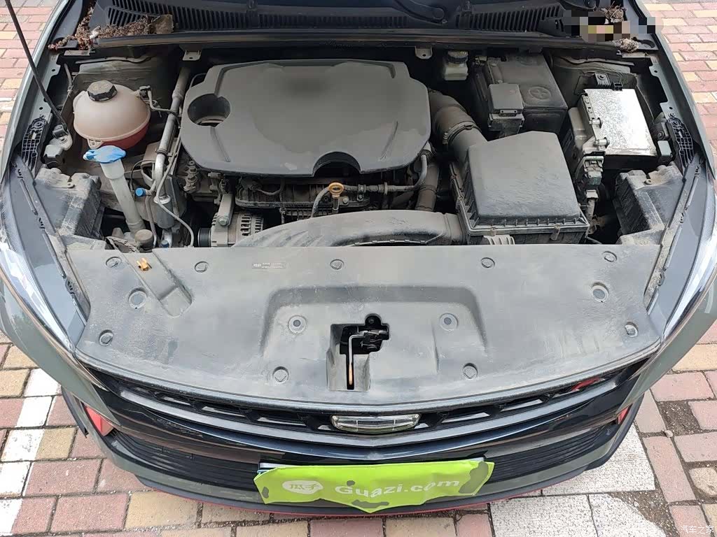 Geely Binray, 2022 11