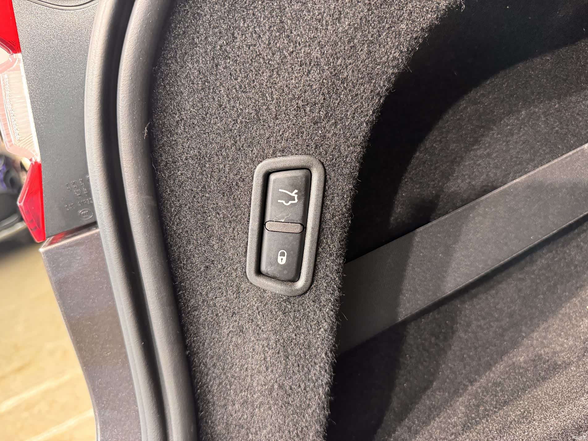 Maserati Levante, 2017 22