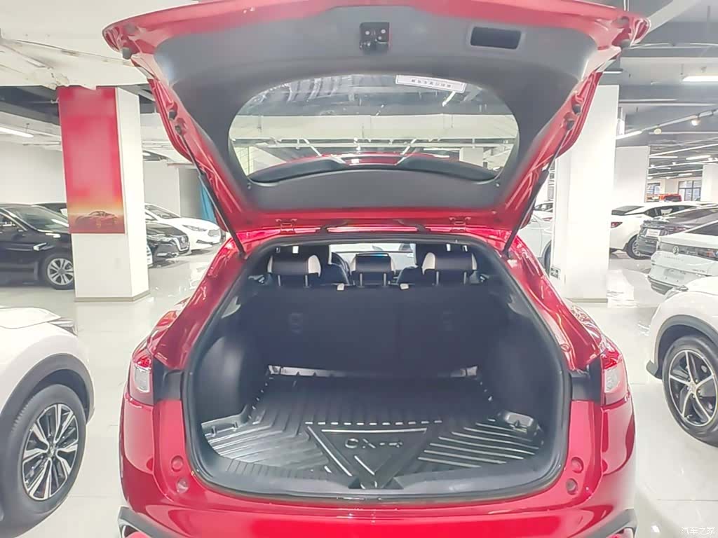 Mazda CX-4, 2019 19