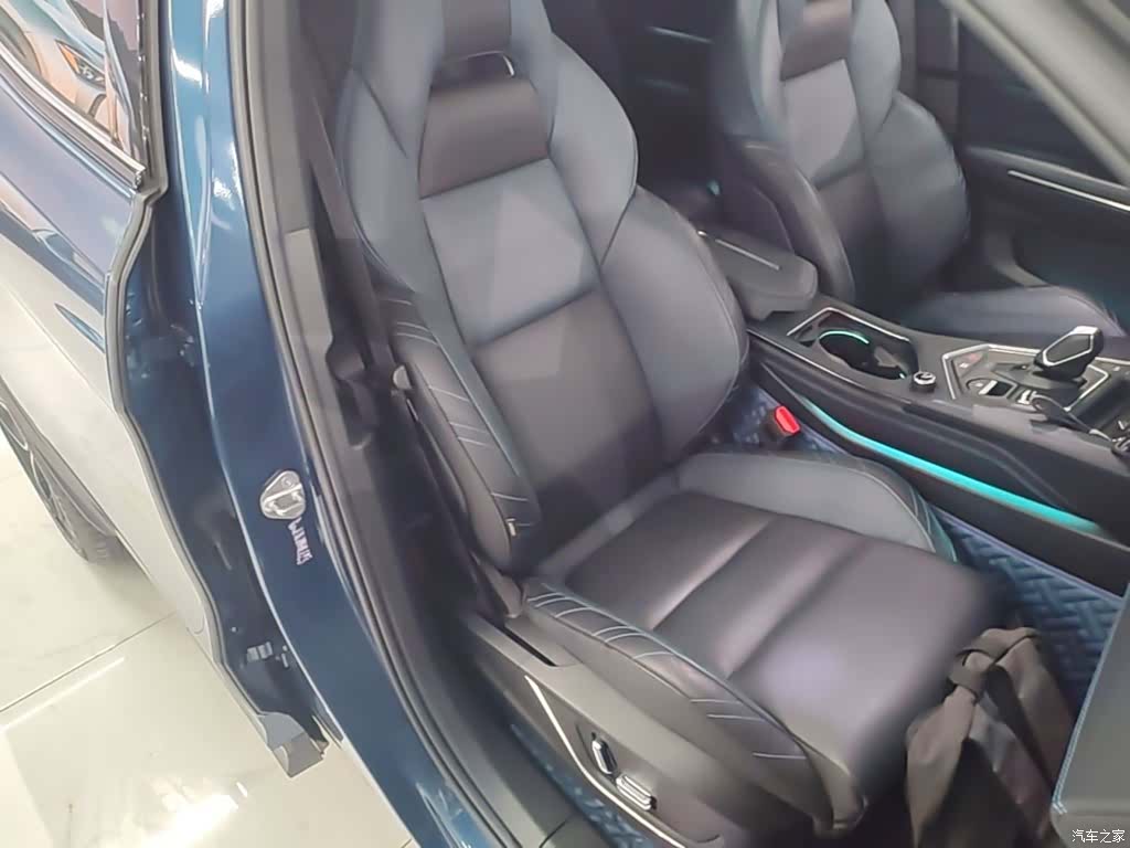 Lynk & Co 02, 2022 25