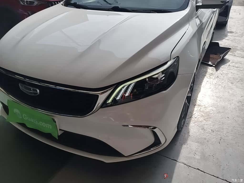 Geely Binray, 2022 24
