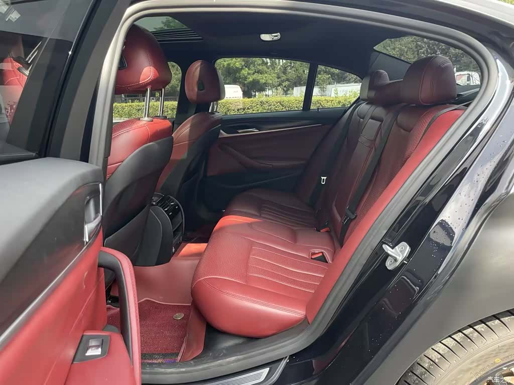 BMW 5 Series, 2020 8