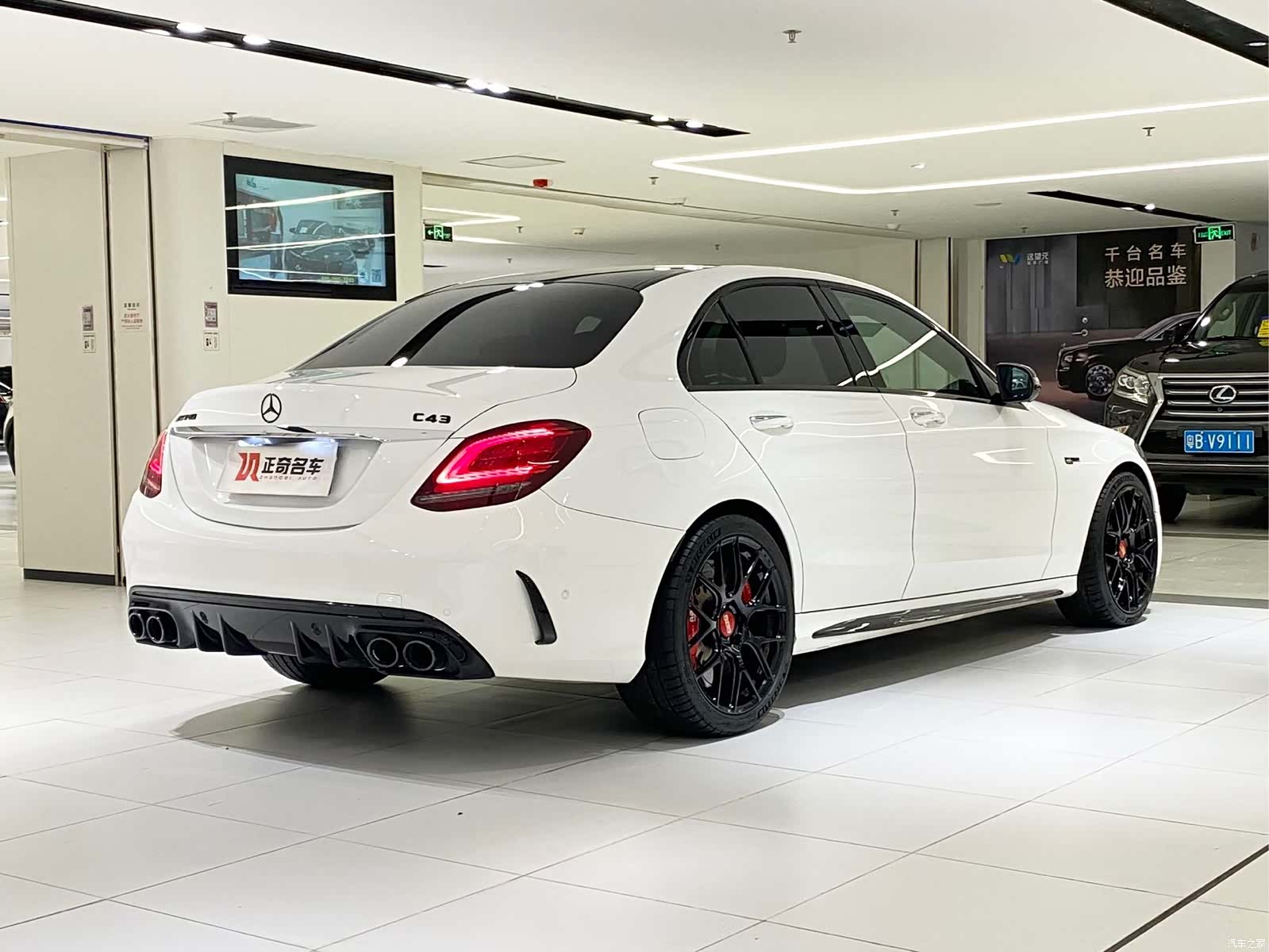 Mercedes-Benz C-Class, 2019 3