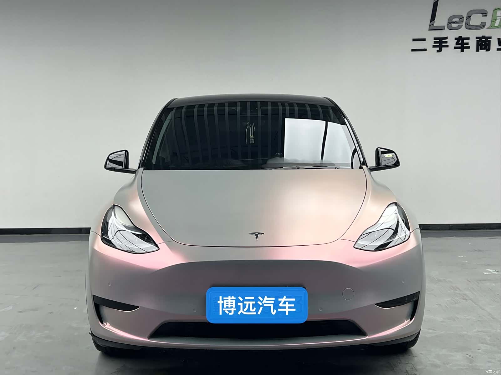 Tesla Model Y, 2022 2