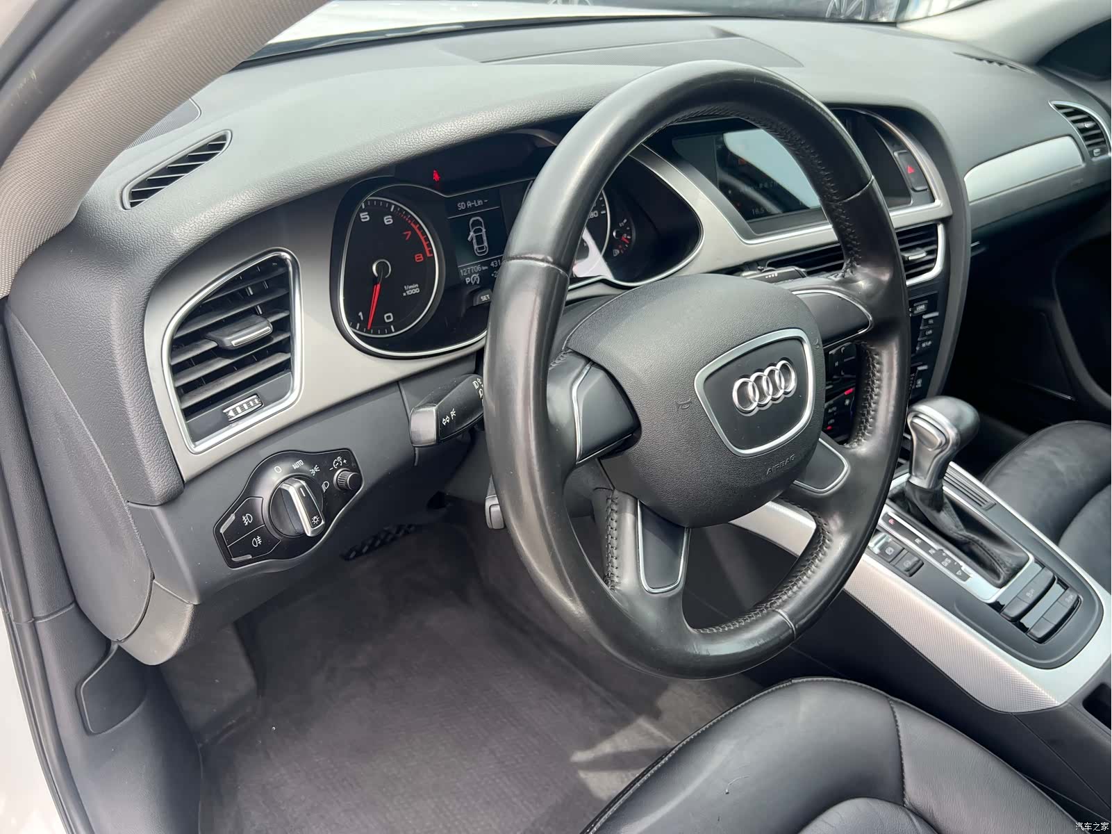 Audi A4L, 2016 все фото
