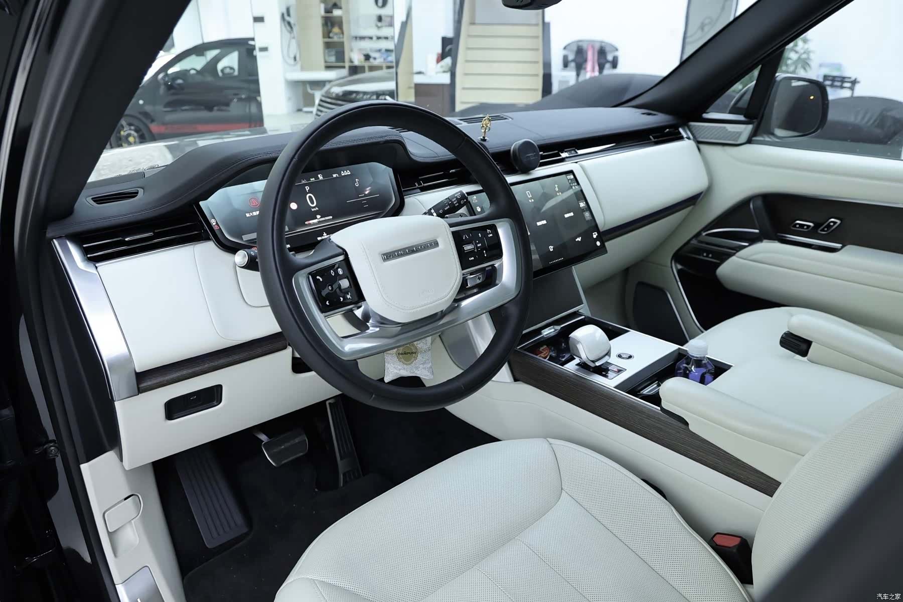 Land Rover Range Rover, 2025 9