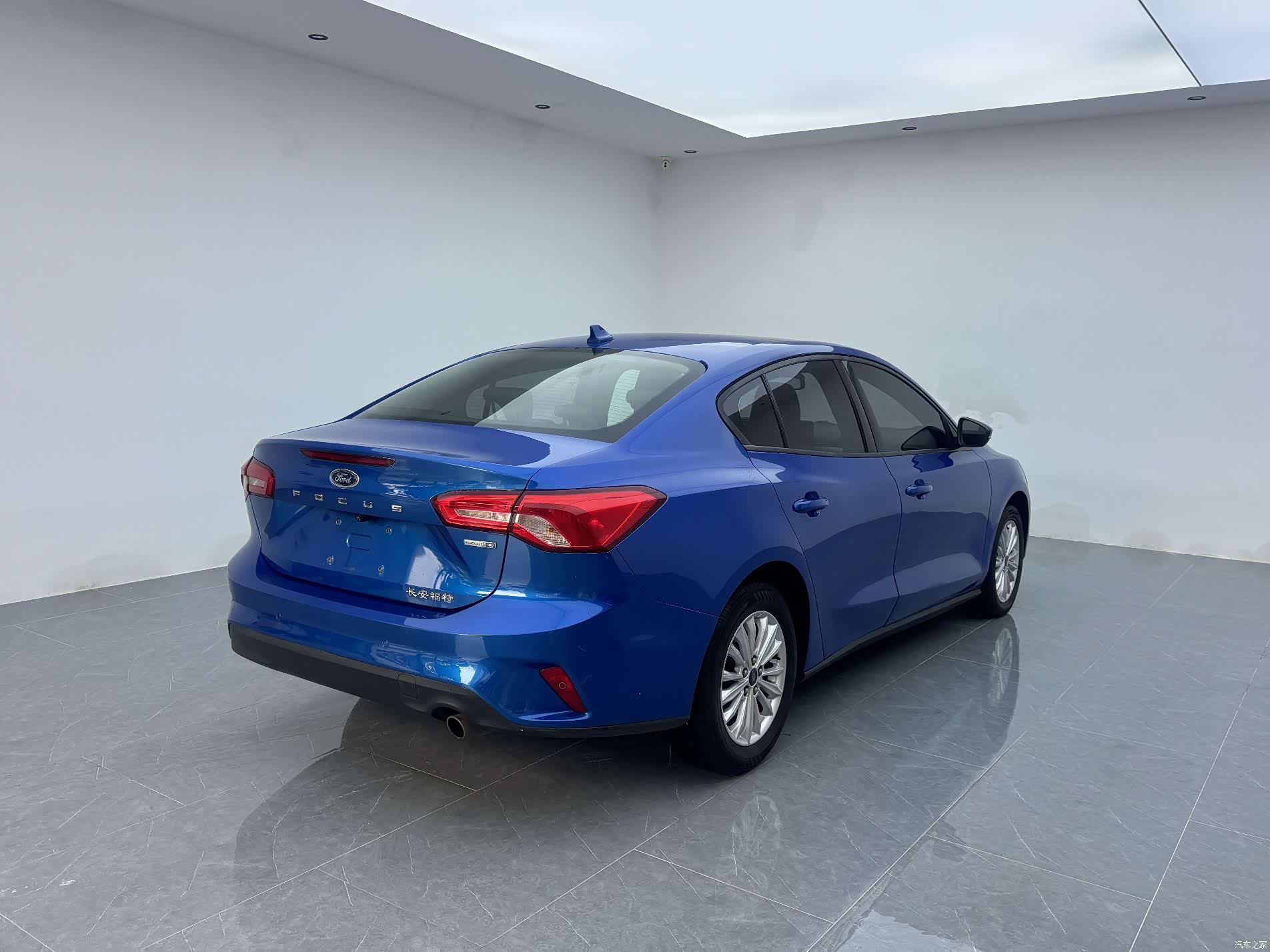 Ford Focus, 2018 12