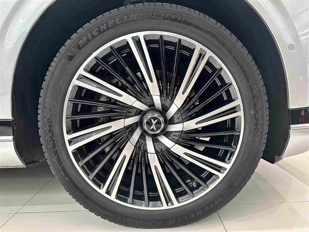 Xpeng G9, 2023 34