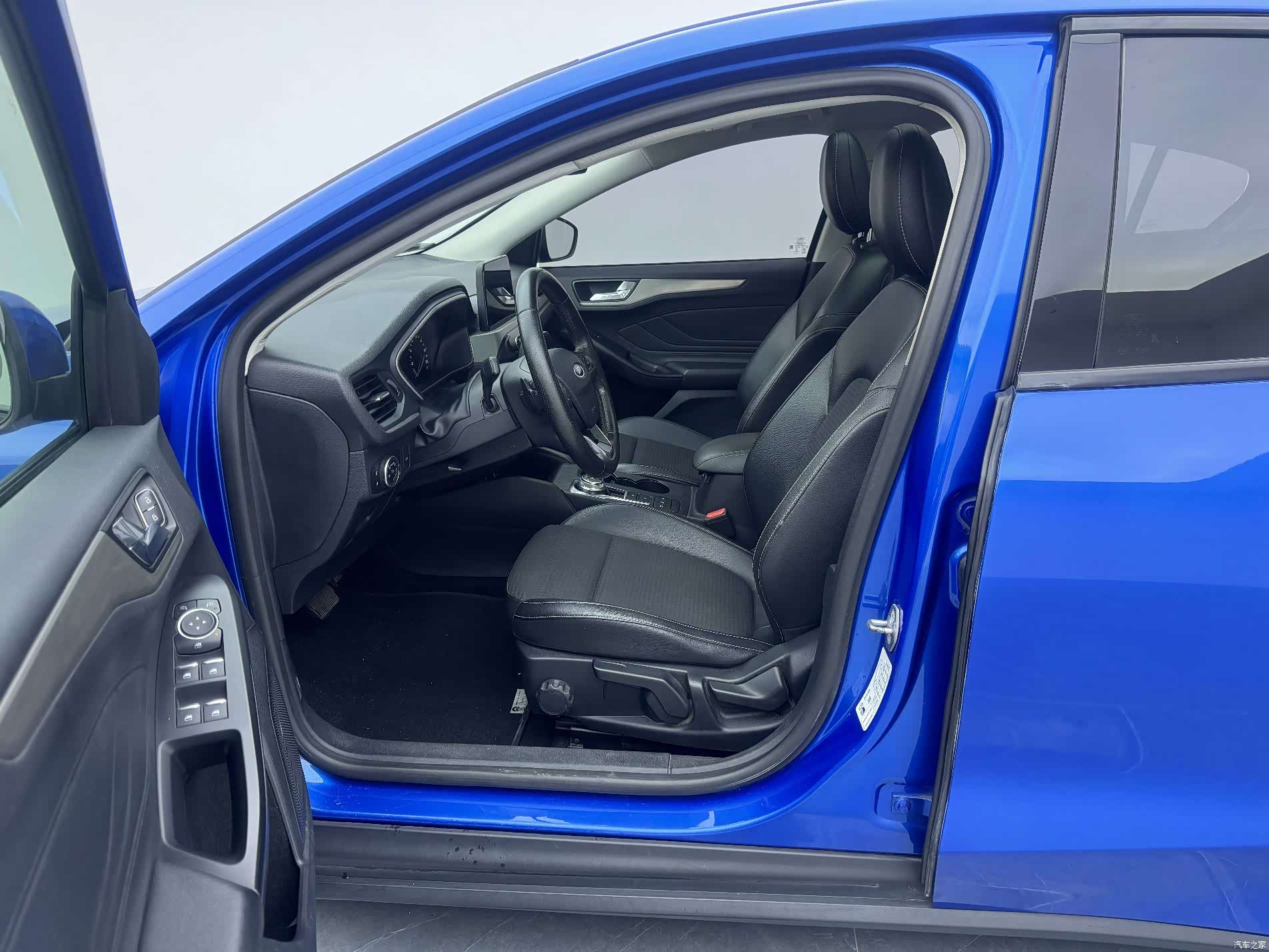 Ford Focus, 2018 18