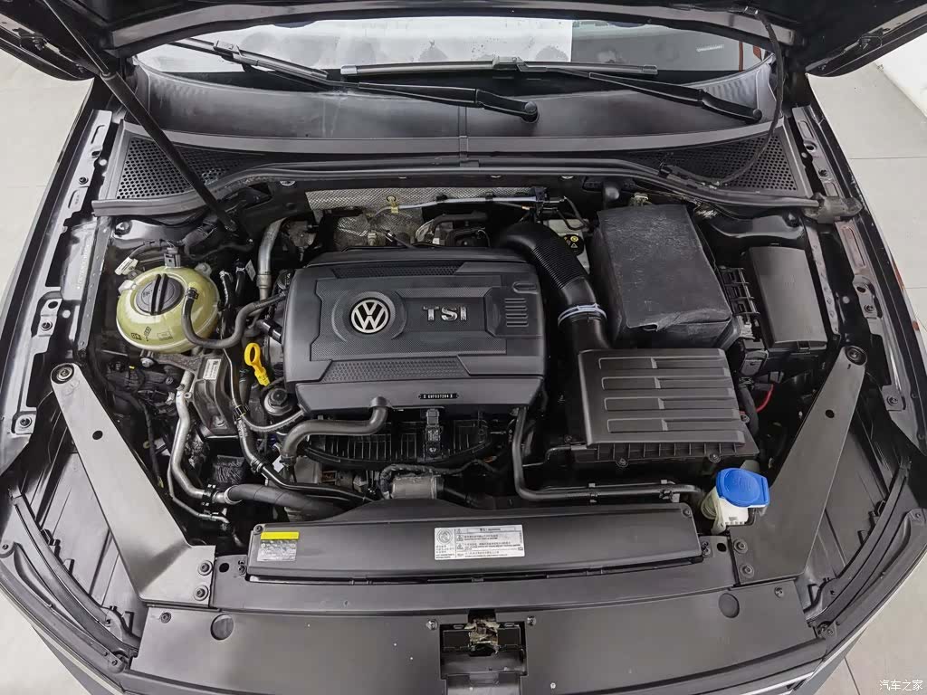 Volkswagen Magotan, 2016 6