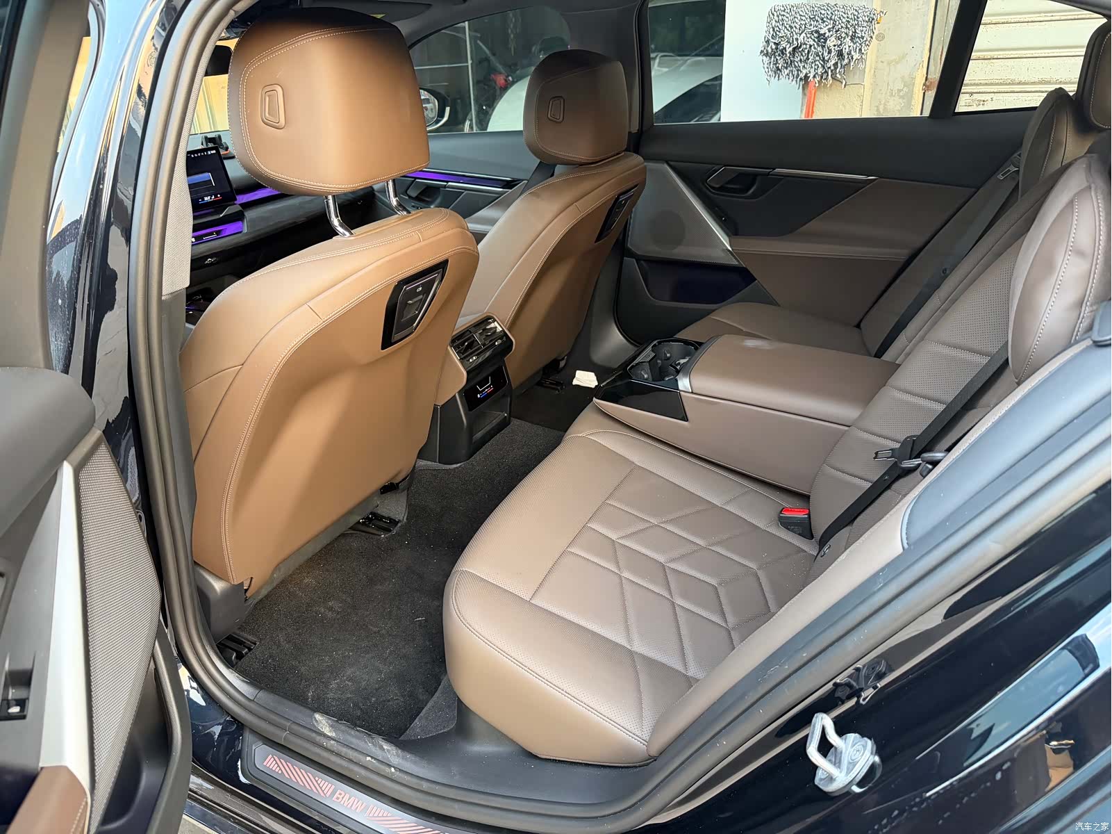 BMW i5, 2025 все фото
