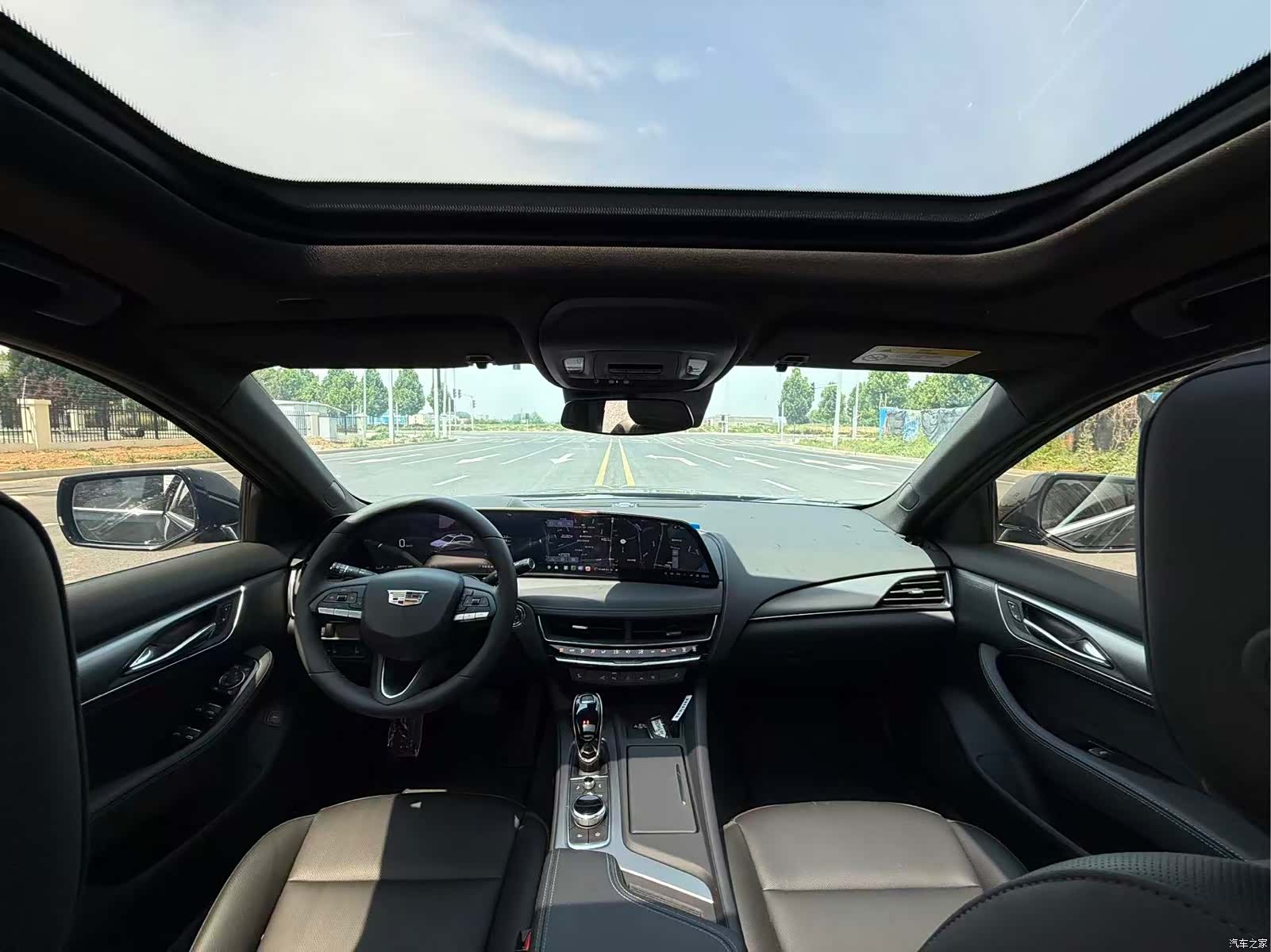 Cadillac CT5, 2026 8