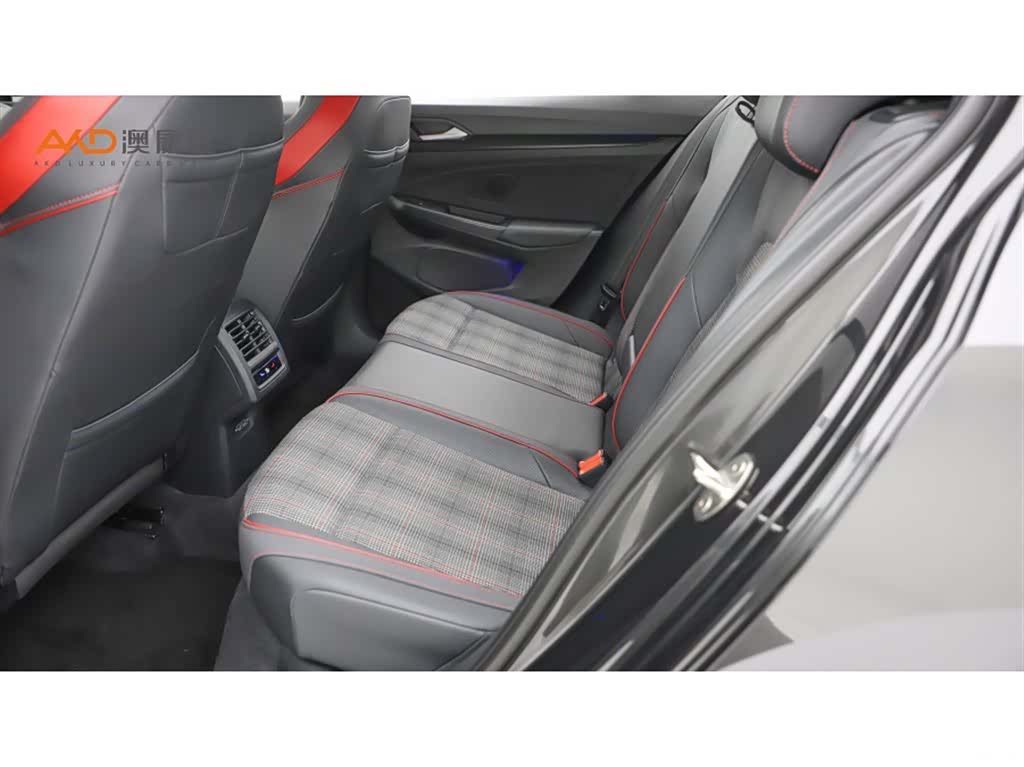 Volkswagen Golf, 2022 7