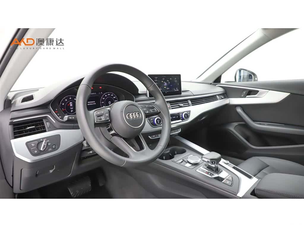 Audi A4L, 2018 6