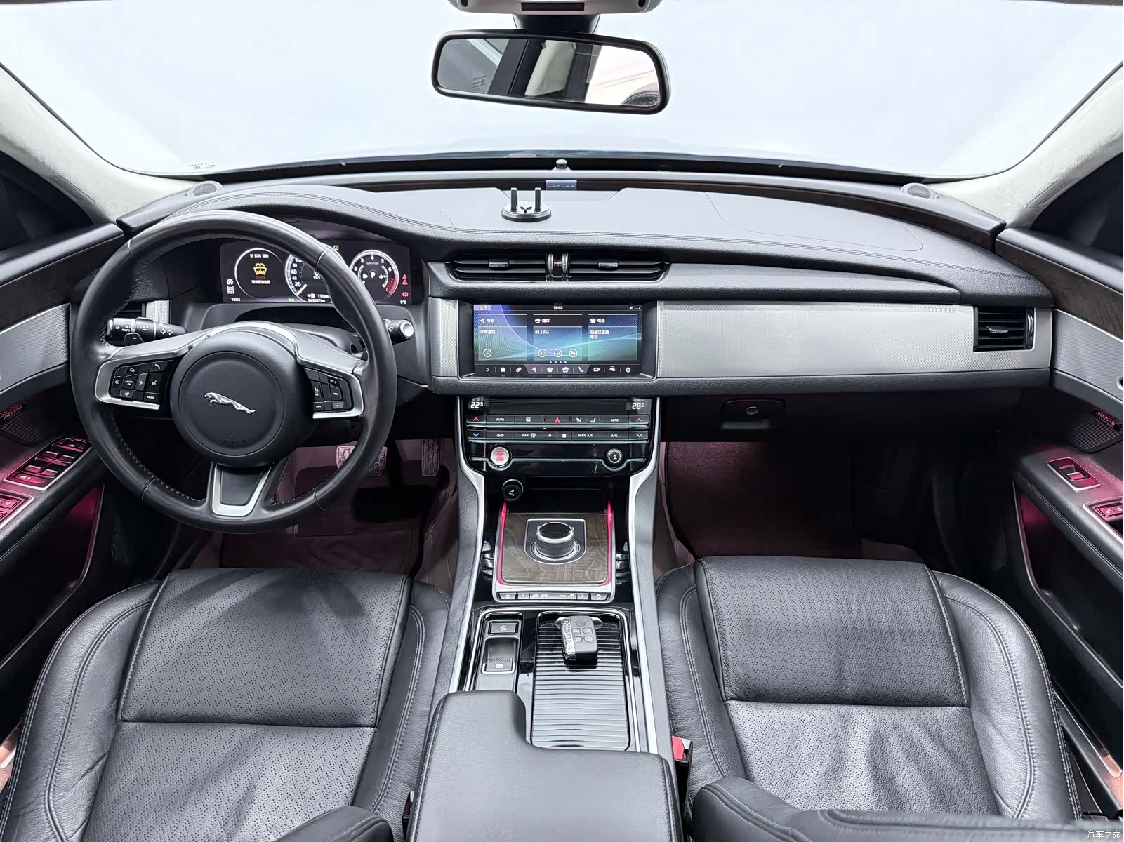 Land Rover P250, 2021 все фото
