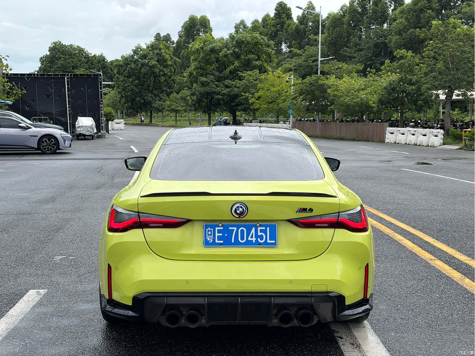 BMW M4, 2023 все фото