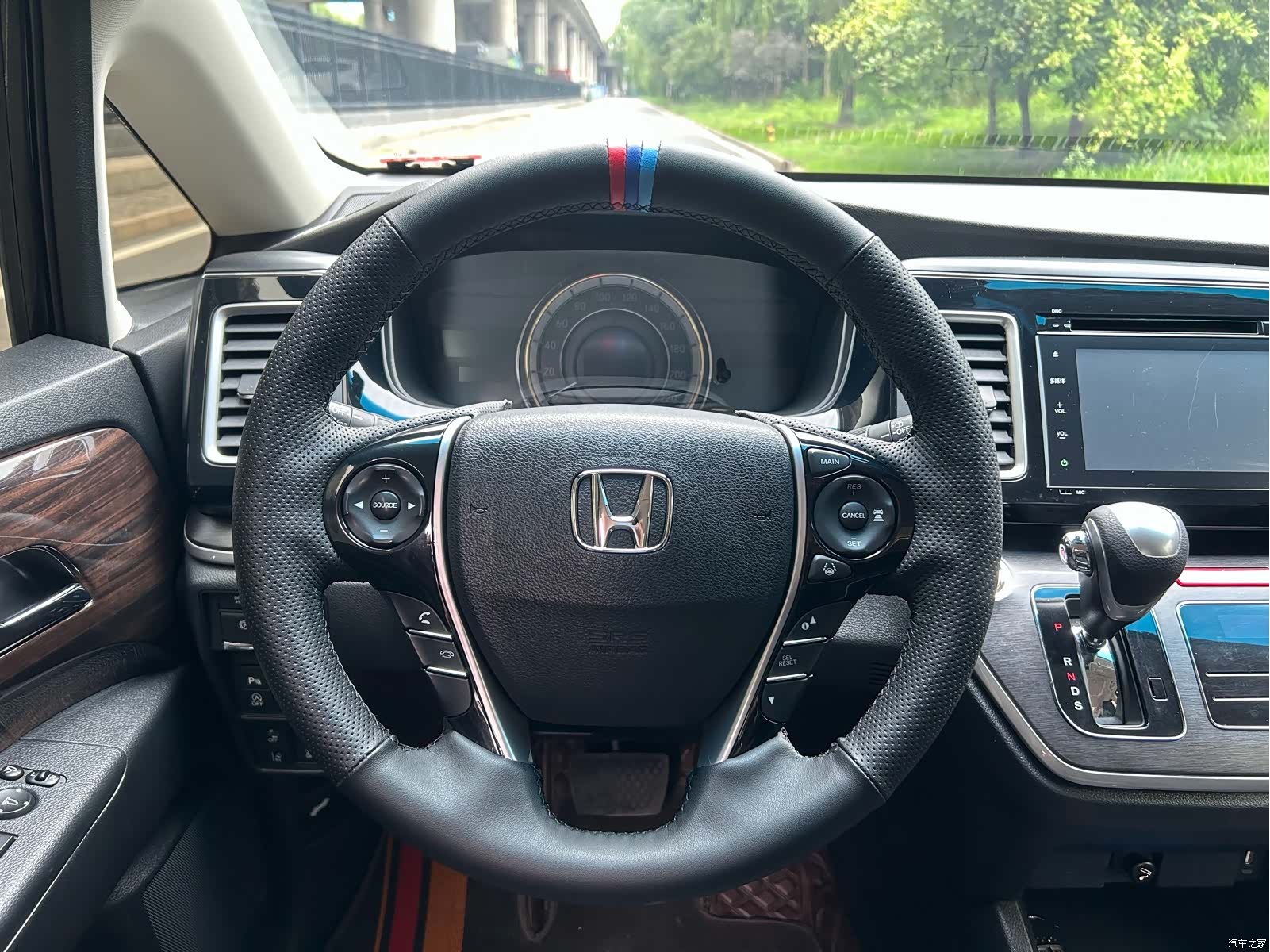 Honda Elysion, 2017 7
