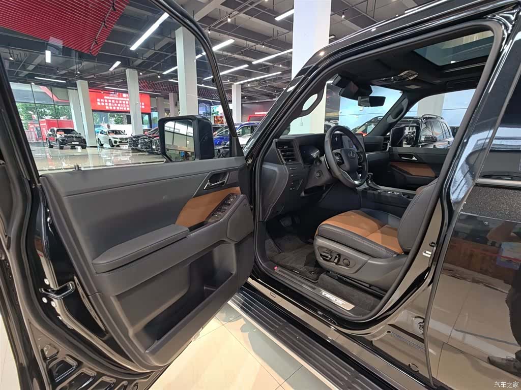 Lexus GX, 2025 17