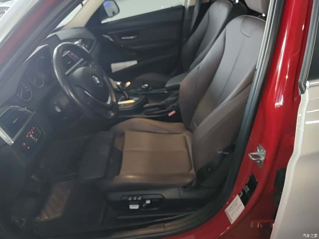 BMW 3 Series, 2018 11