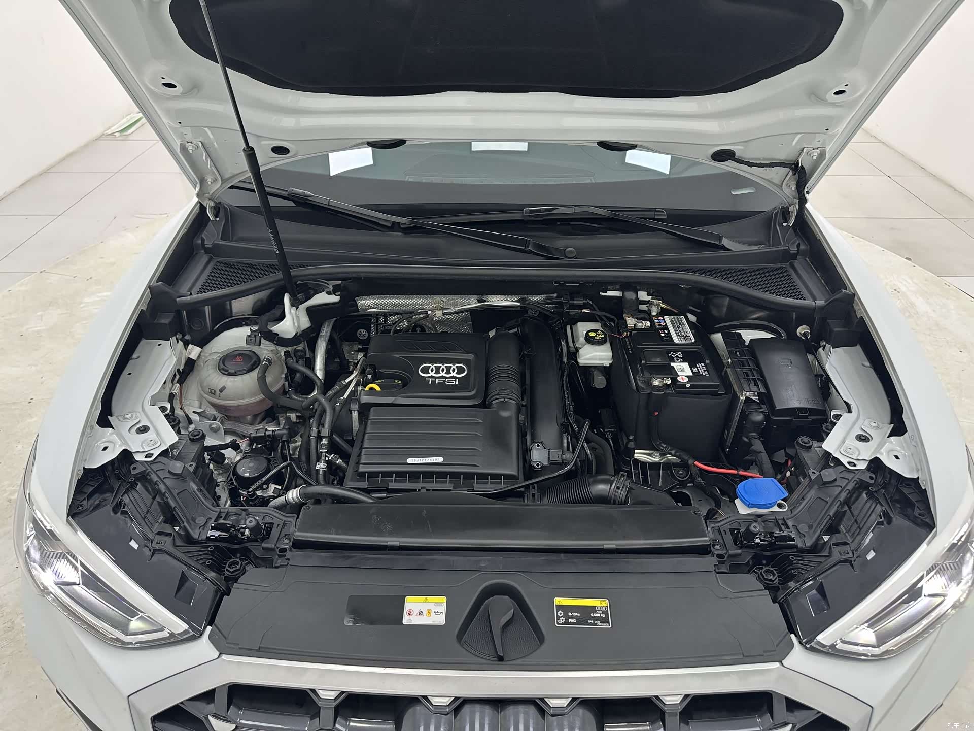 Audi Q3, 2023 18