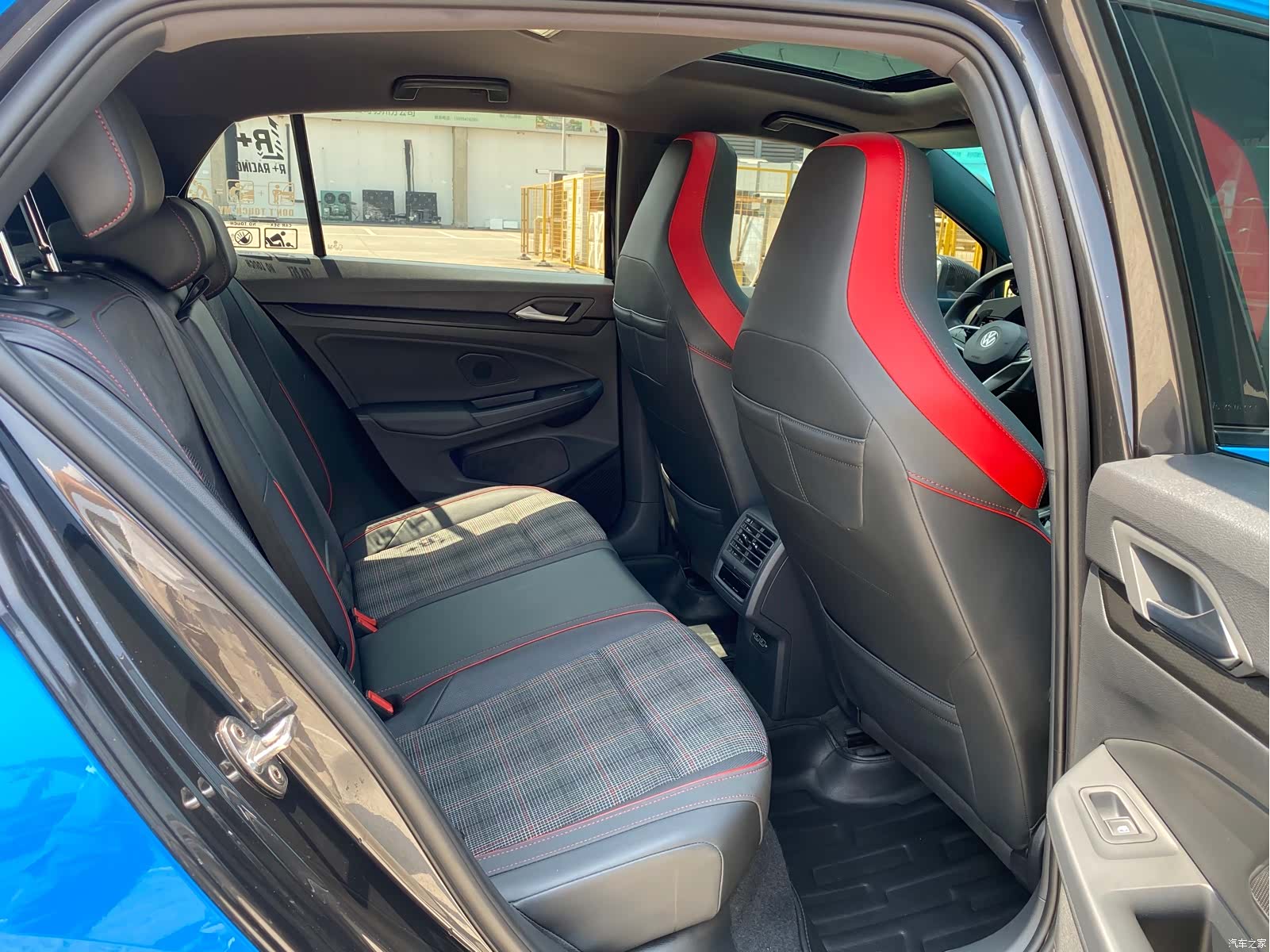 Volkswagen Golf, 2022 14