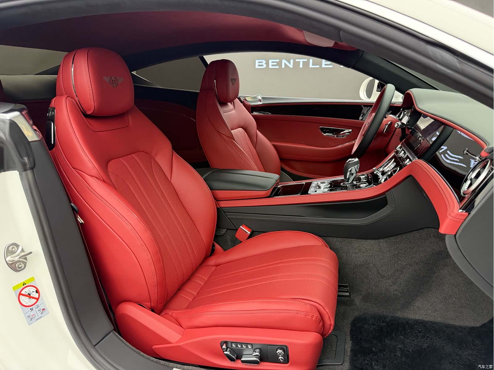 Bentley Continental GT, 2024 15