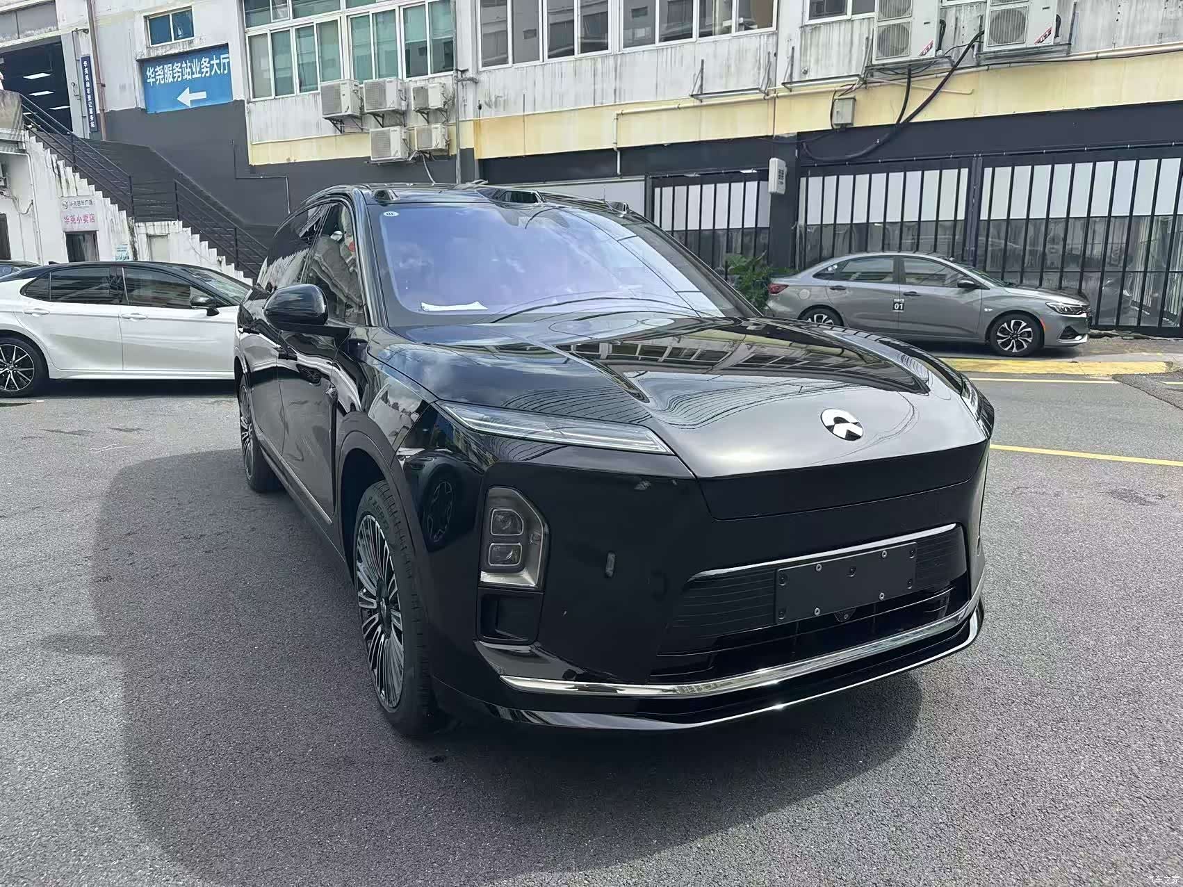 NIO ES8, 2026 10