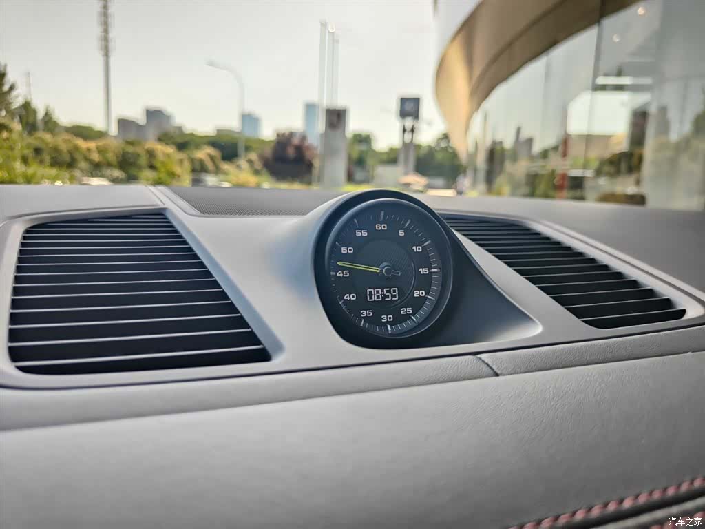 Porsche Cayenne, 2020 11