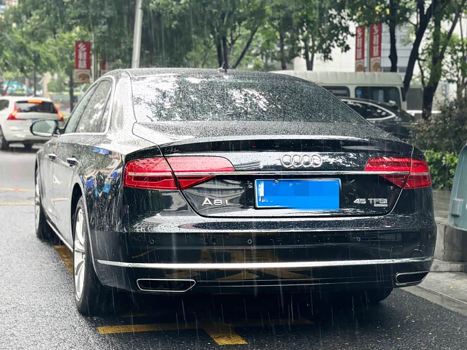 Audi A8 Audi A8