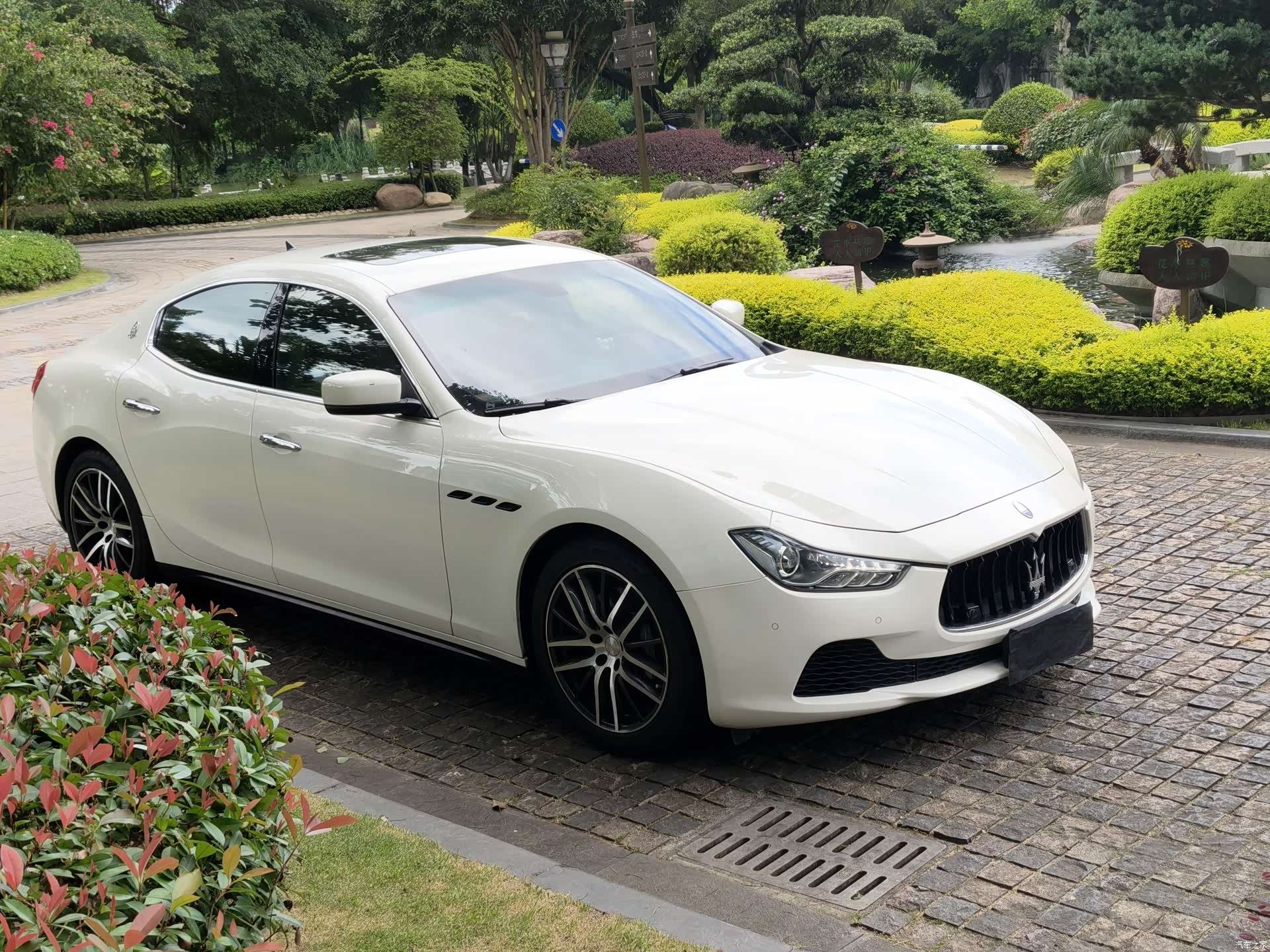 Maserati Ghibli, 2016 2
