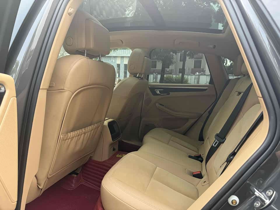 Porsche Macan Porsche Macan