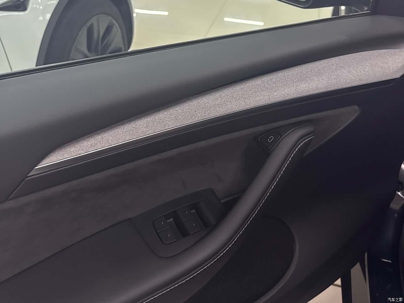 Tesla Model Y, 2024 15