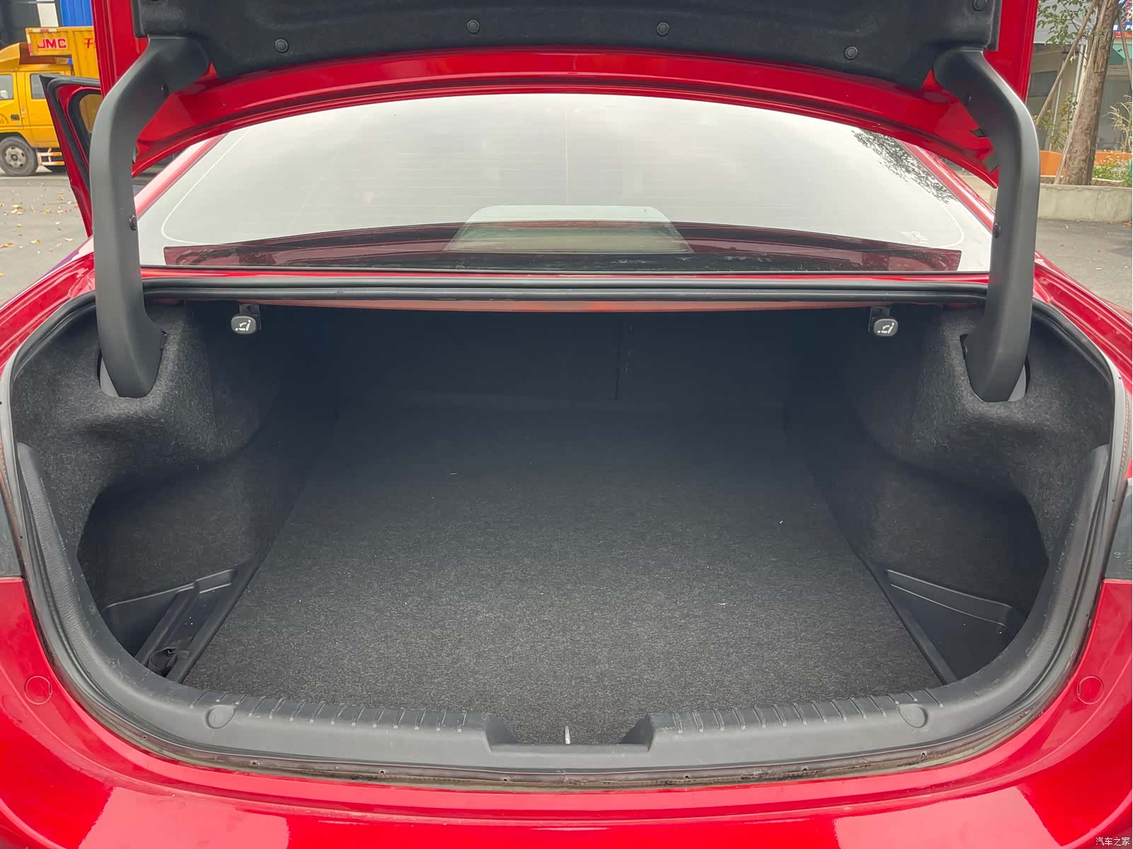 Mazda Atenza, 2021 23