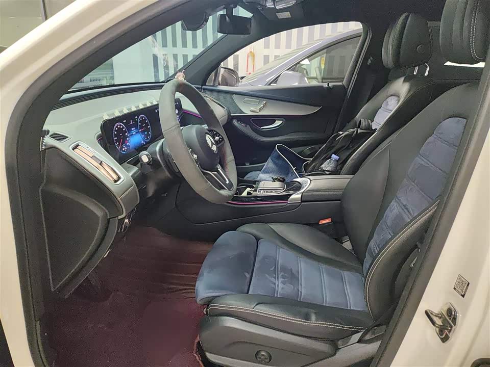 Mercedes-Benz EQC Mercedes-Benz EQC