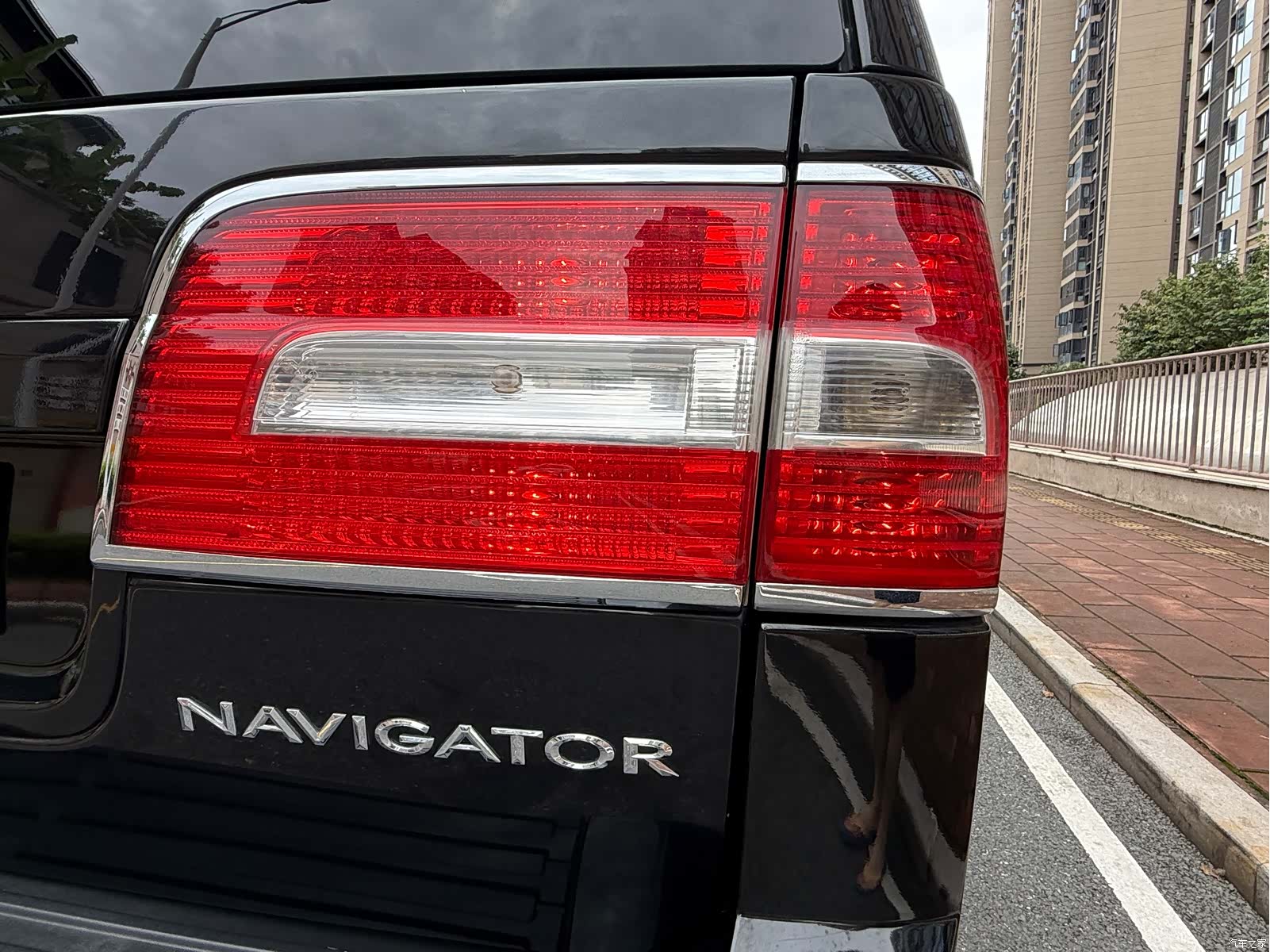 Lincoln Navigator, 2010 9