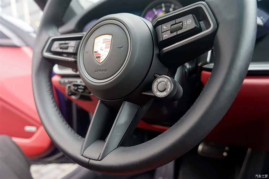 Porsche 911, 2025 20