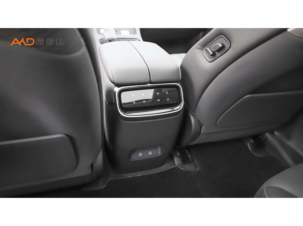 AITO M7, 2023 10