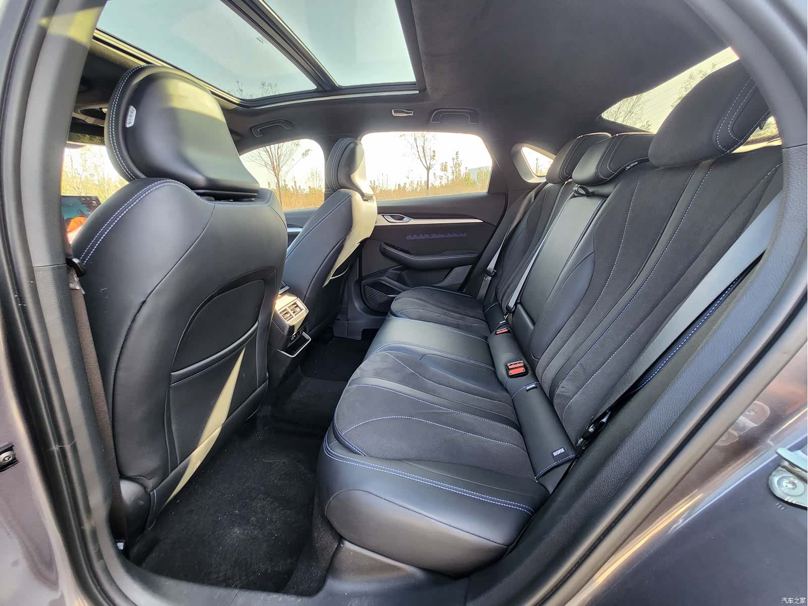 Geely Preface, 2024 12