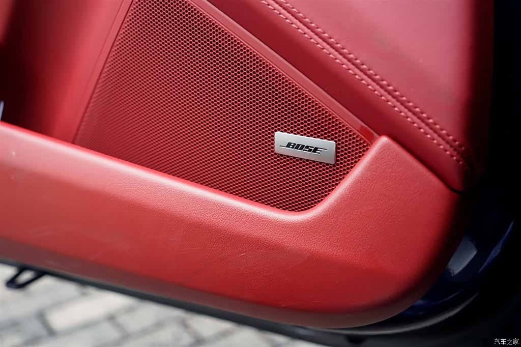 Porsche 911, 2025 22