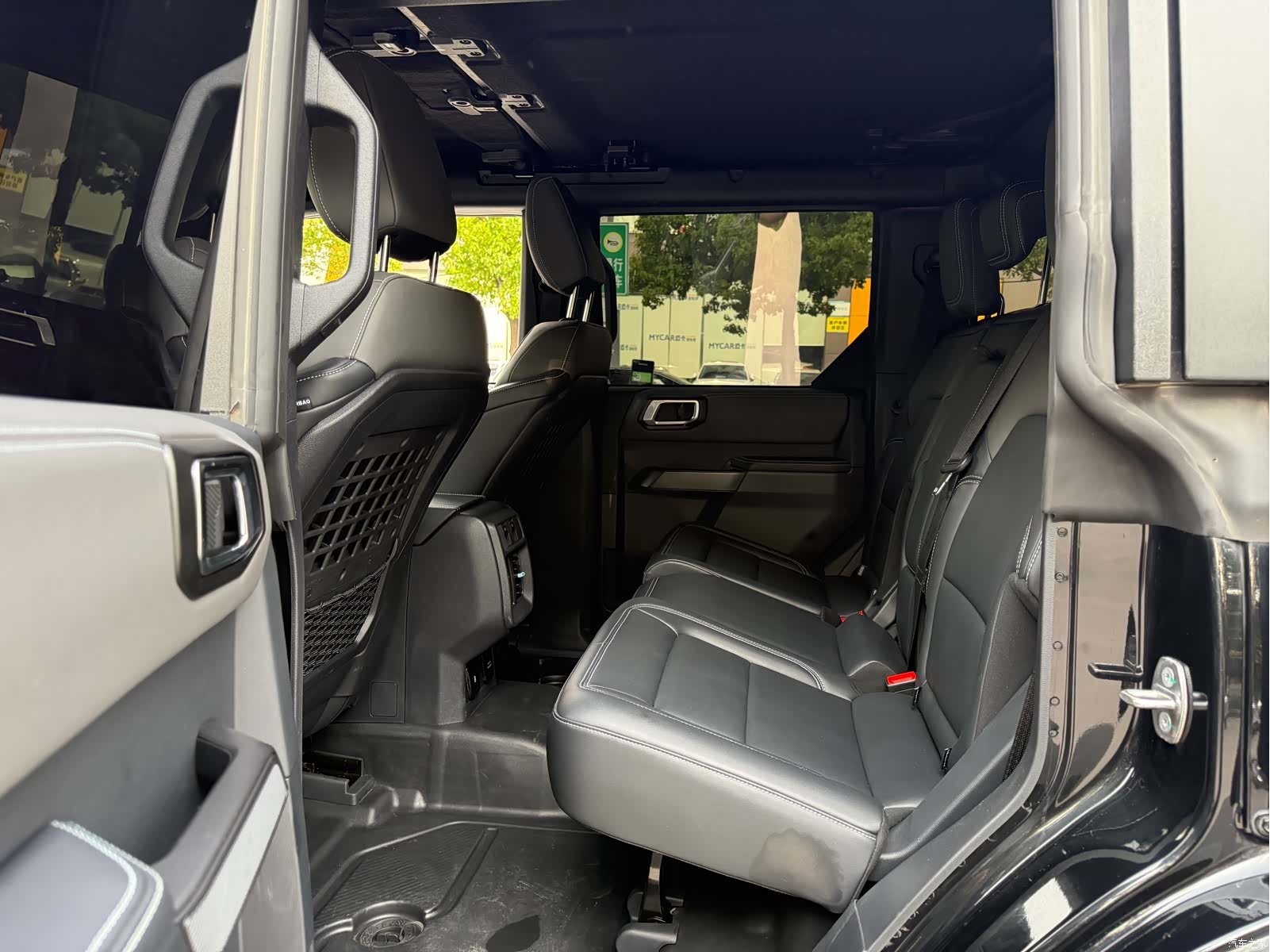 Ford Bronco, 2025 11