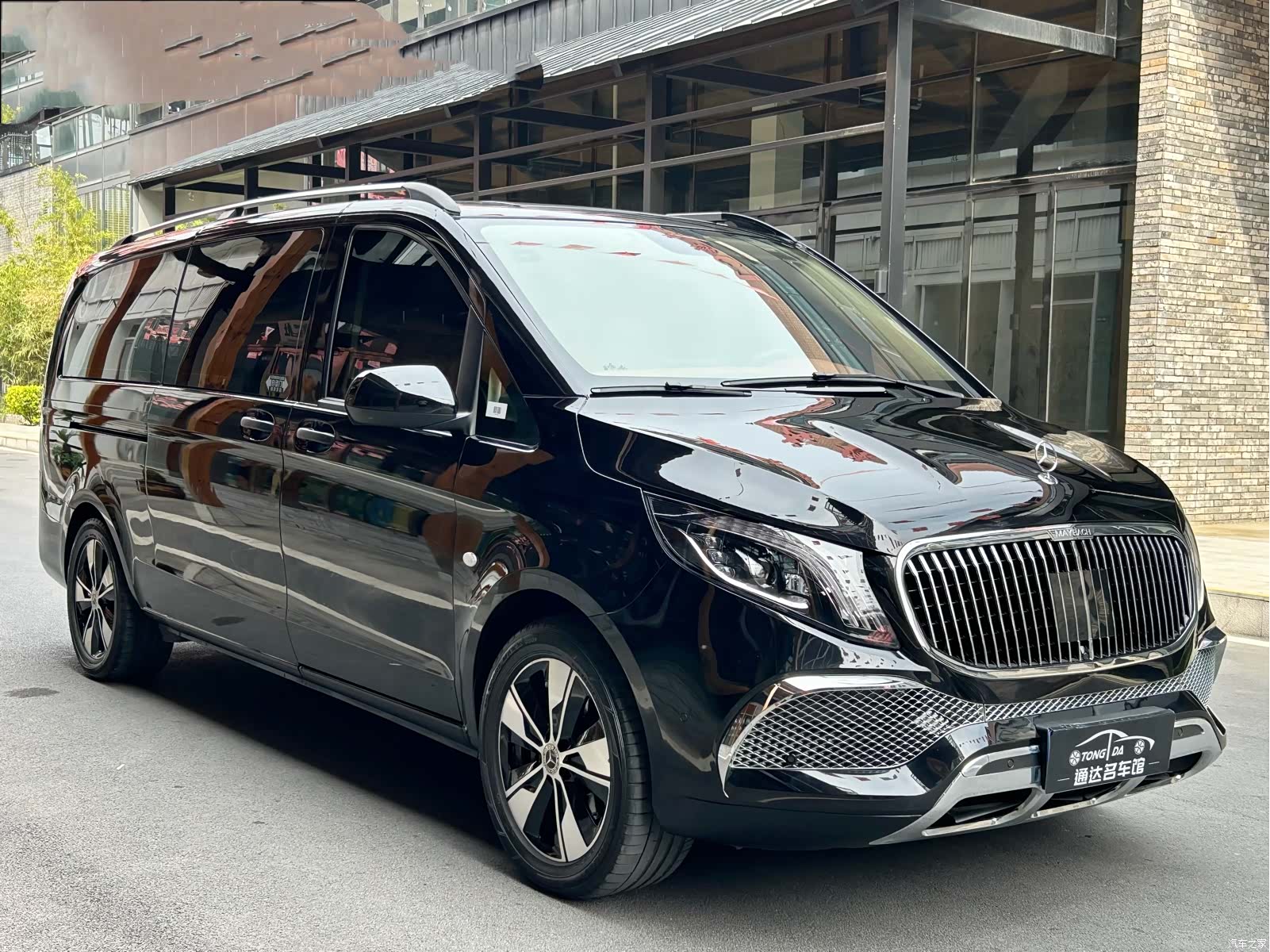 Mercedes-Benz VI, 2020 3