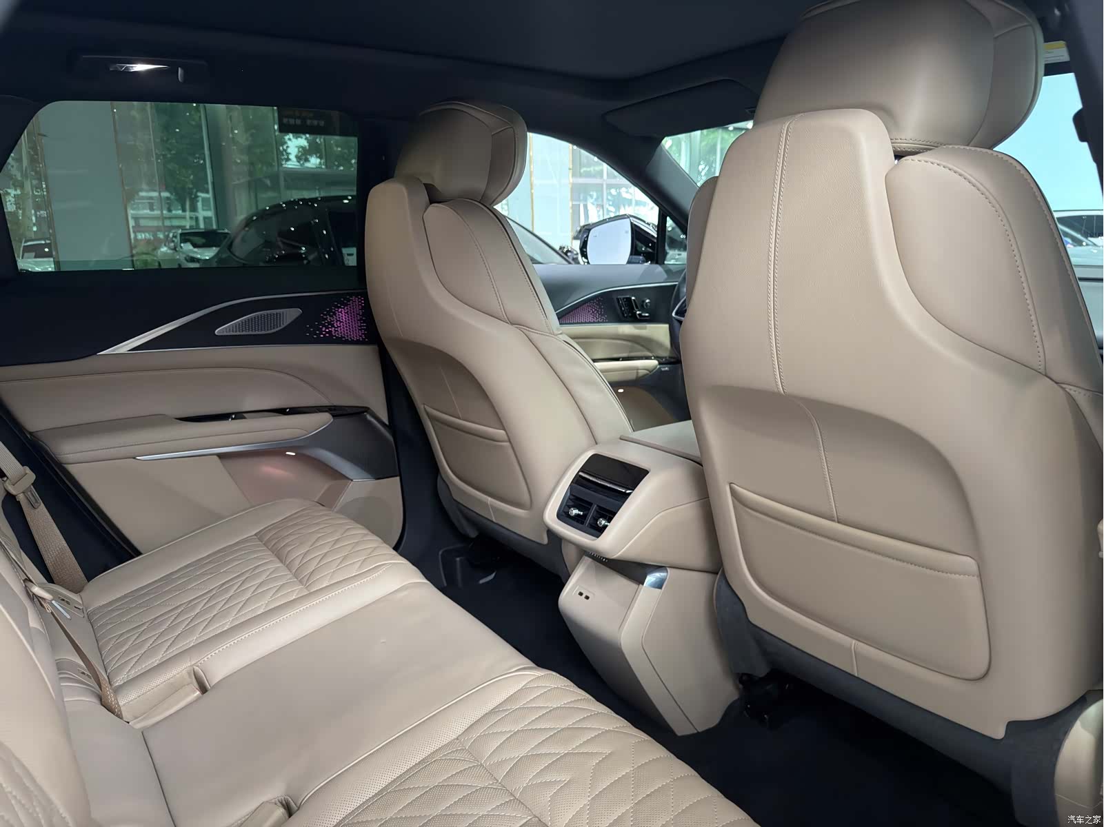 Cadillac IQ, 2023 9