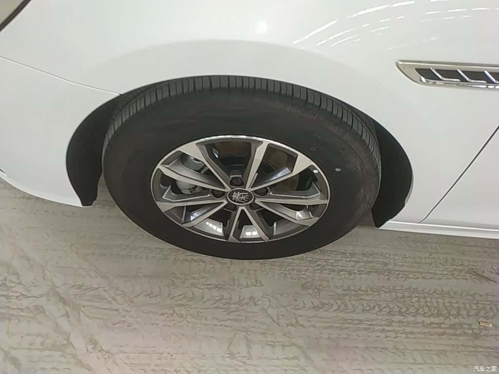 BYD Qin, 2025 23