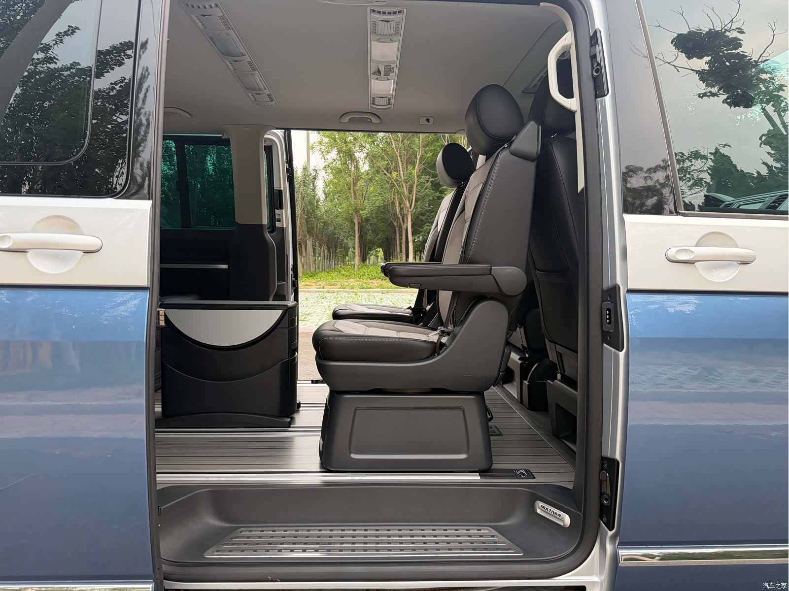 Volkswagen 7, 2019 21