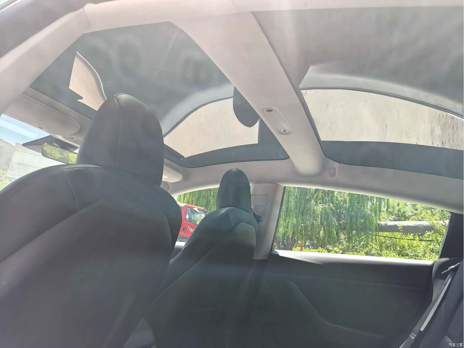 Tesla Model 3, 2019 10